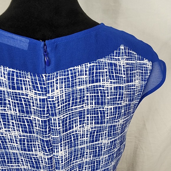 HALOGEN Size Small Japanese Grid Print Round Neck Cap Sleeve Chiffon Work Blouse - Picture 8 of 10